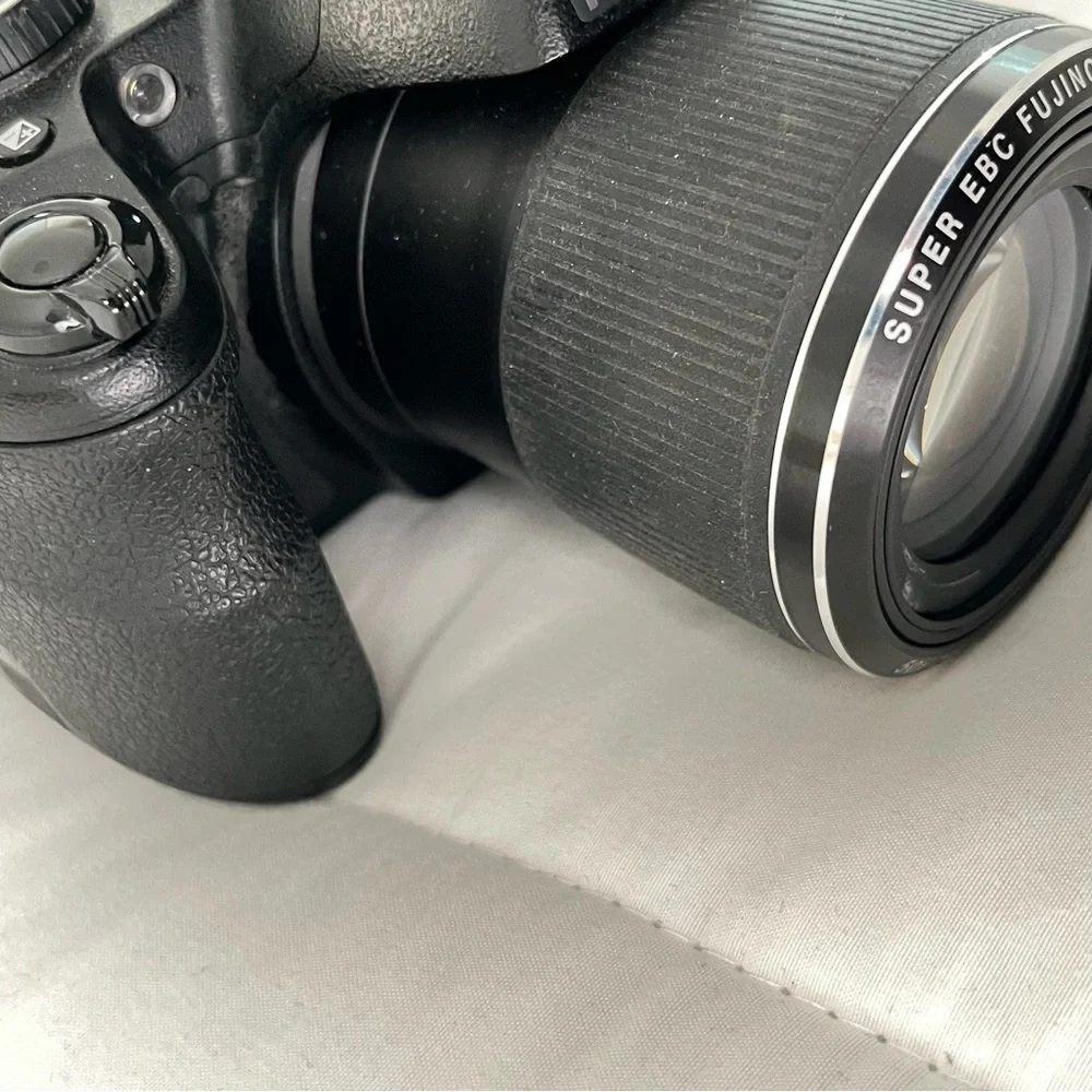 Fujifilm Black Professional Digital Camera